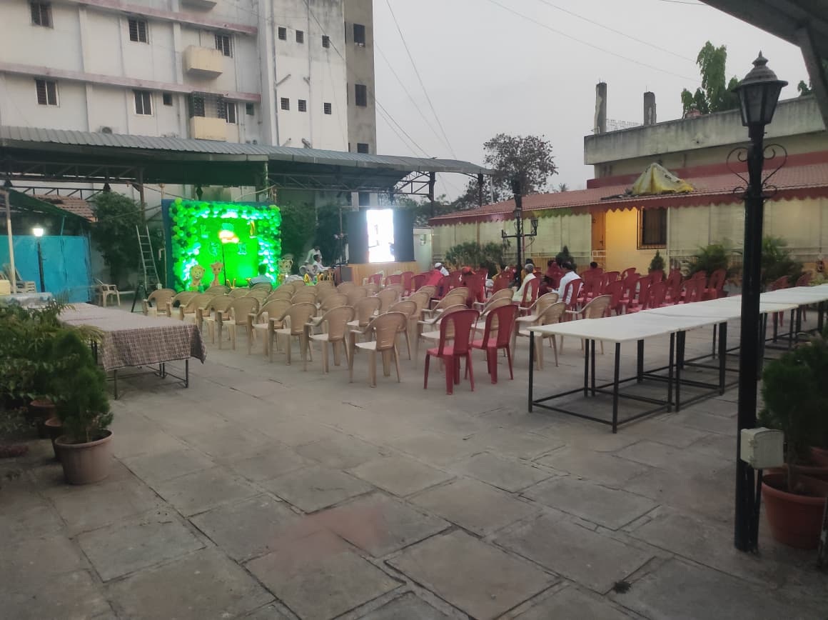 Evening Event Ambiance