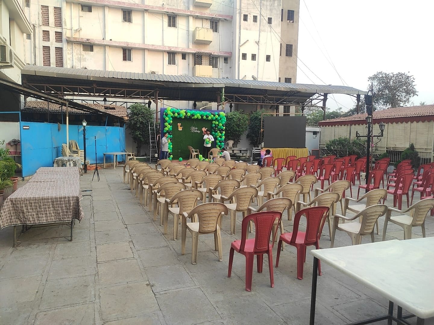 Open Garden Seating